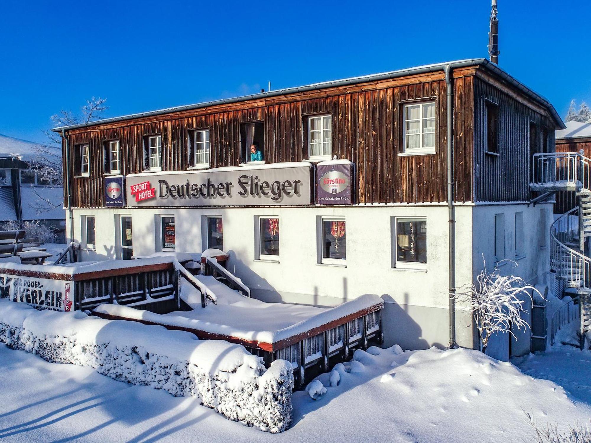 Berghotel Deutscher Flieger Wasserkuppe Gersfeld Exterior foto